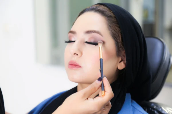 خدمات میکاپ